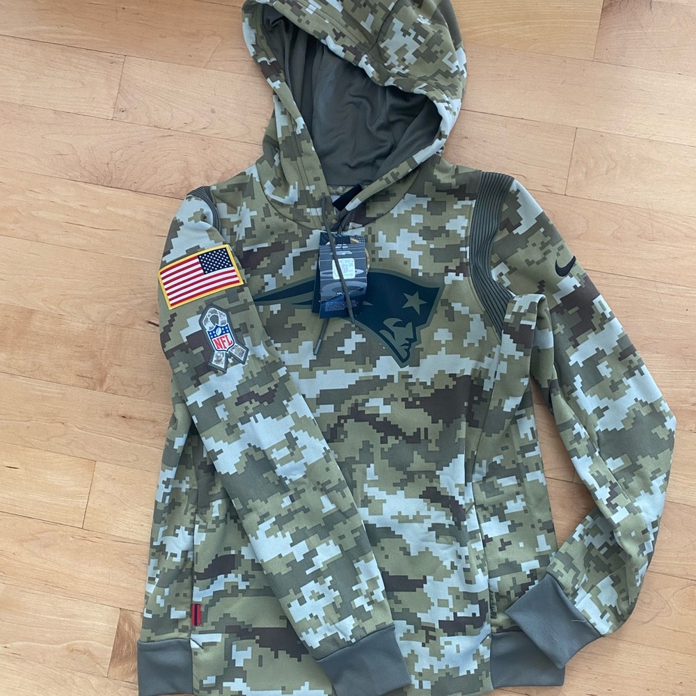 Patriots sweatshirt